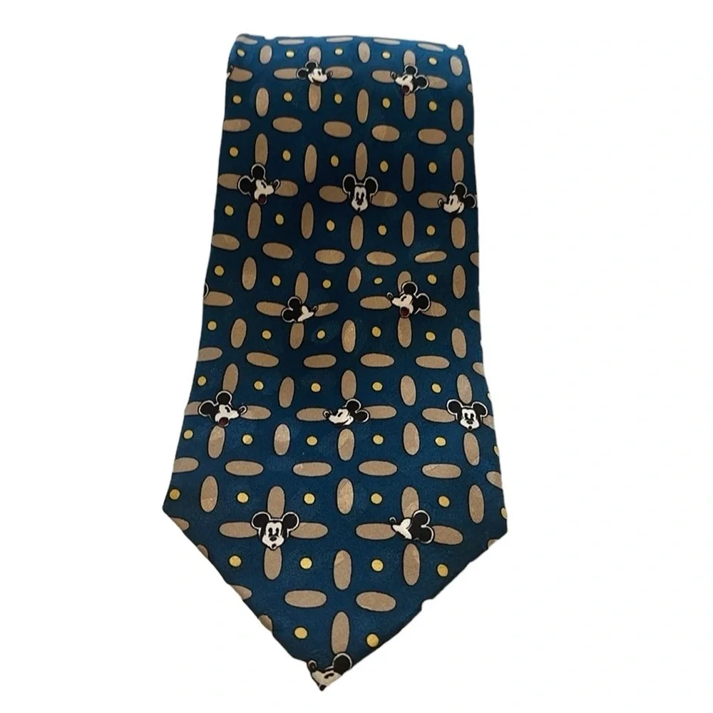 Men’s Disney Mickey Mouse silk tie. - Picture 10 of 10